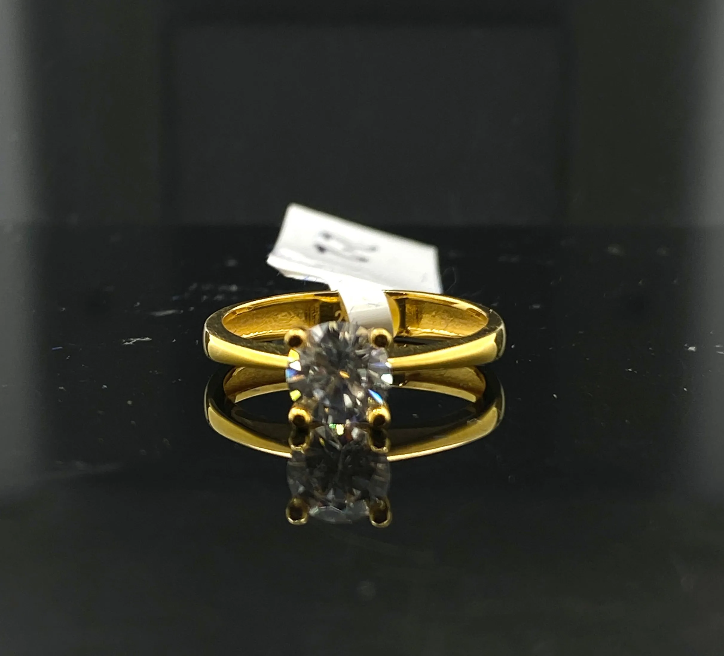 22K Solid Gold Simple Ring With Stud R5609