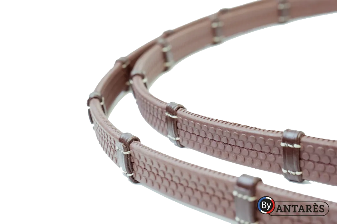 Antares Signature Rubber Reins w/Leather Loops