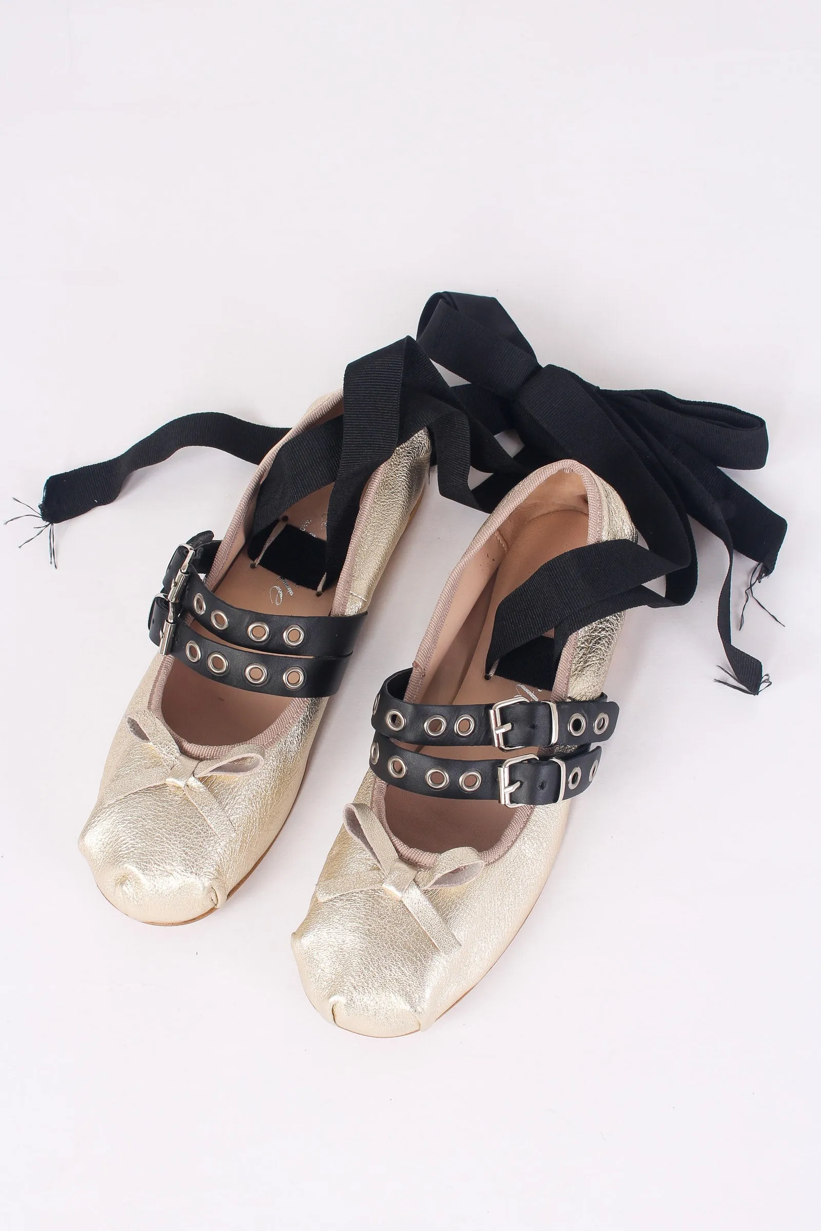 Ballerina Fibbia Borchie Vera Oro/nero