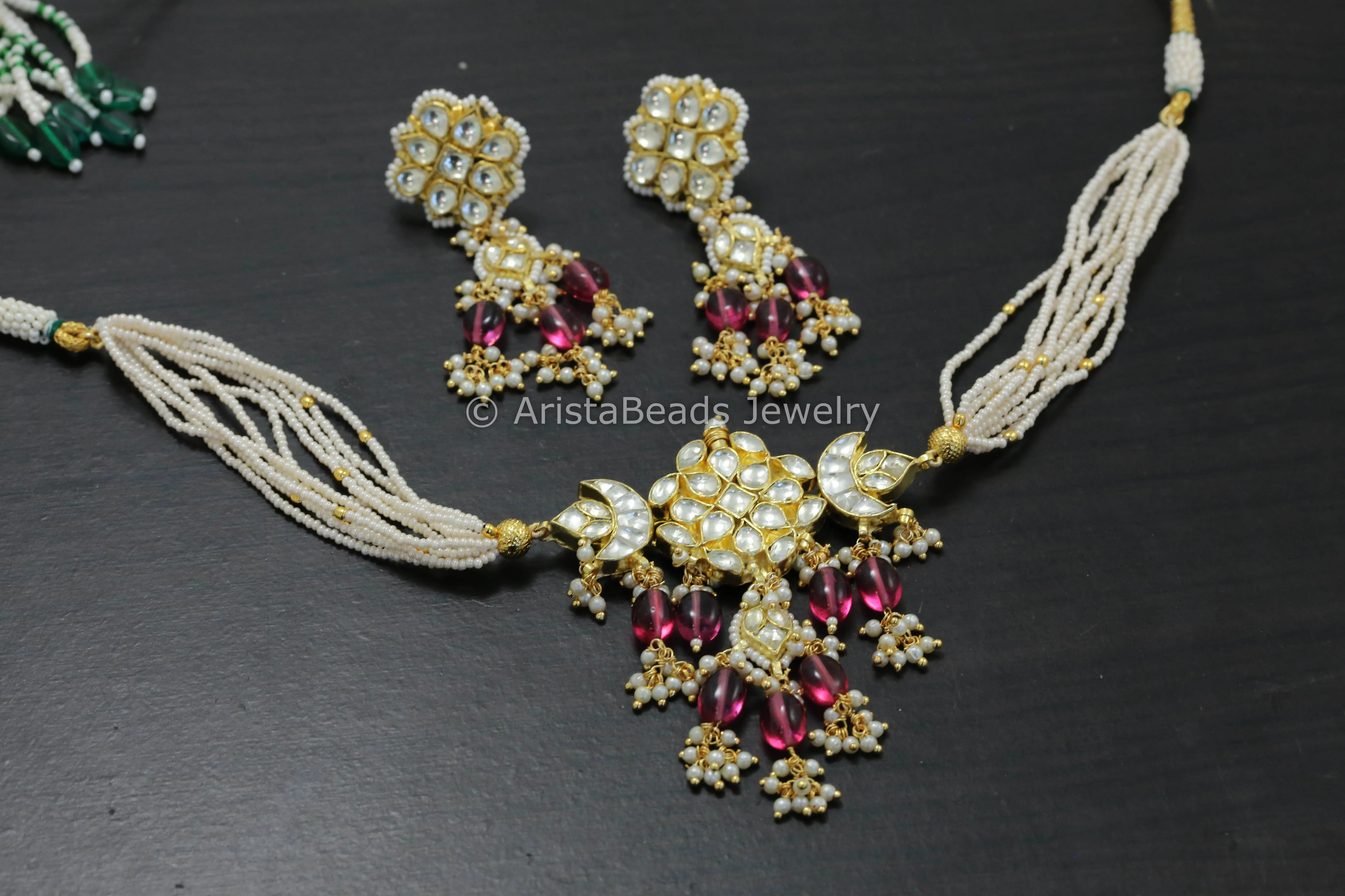 Dainty Pachi Kundan Set