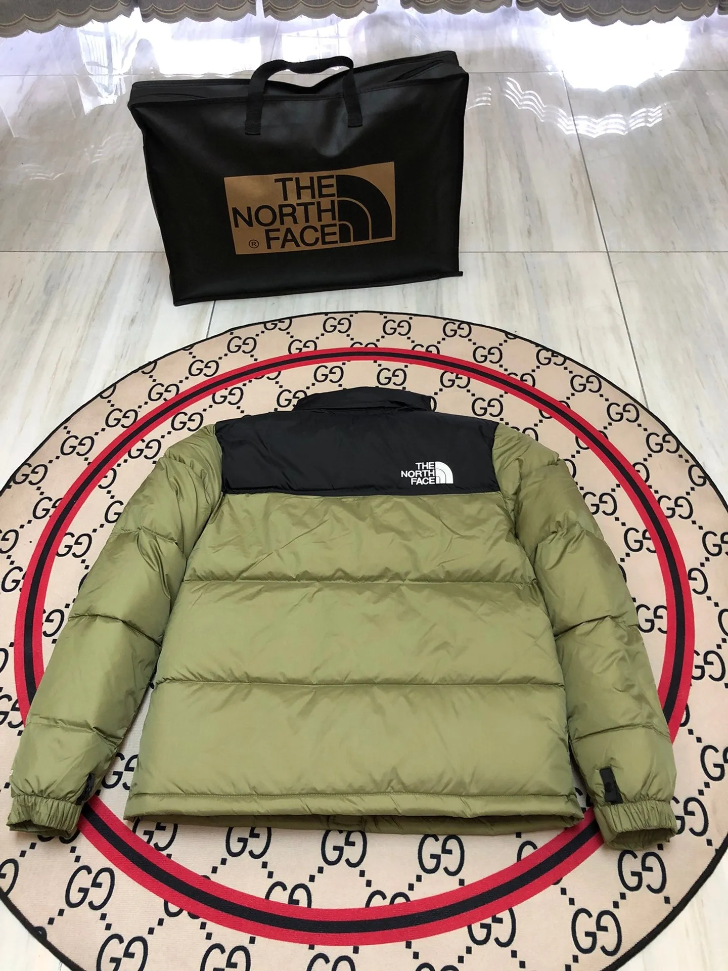 Down Jacket Olive Green