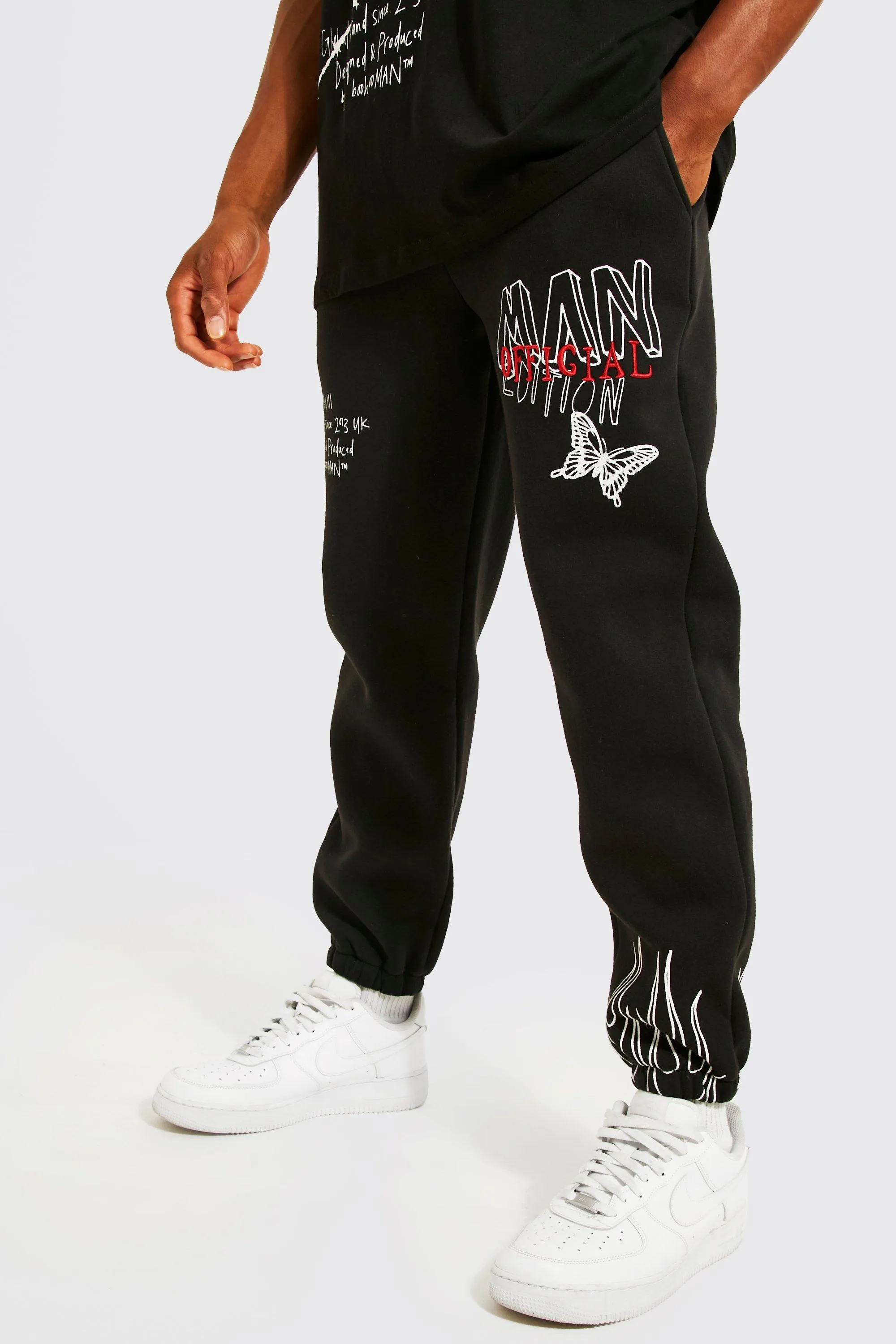 Graffiti Official Print Jogger | boohooMAN UK