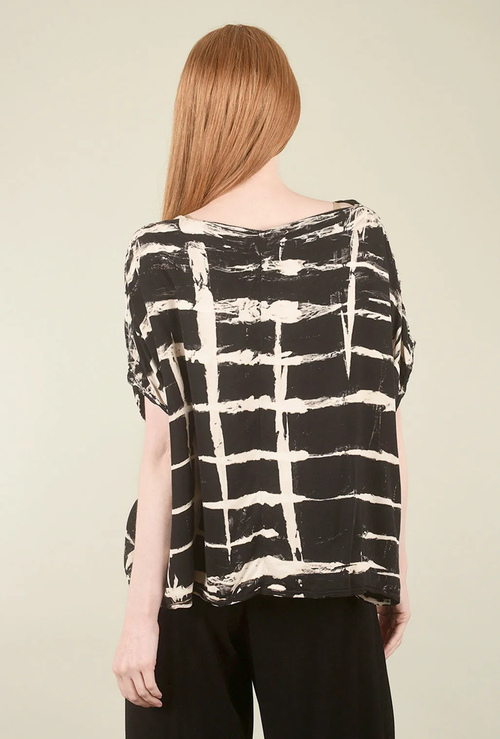 Hux Top, Black Graphic