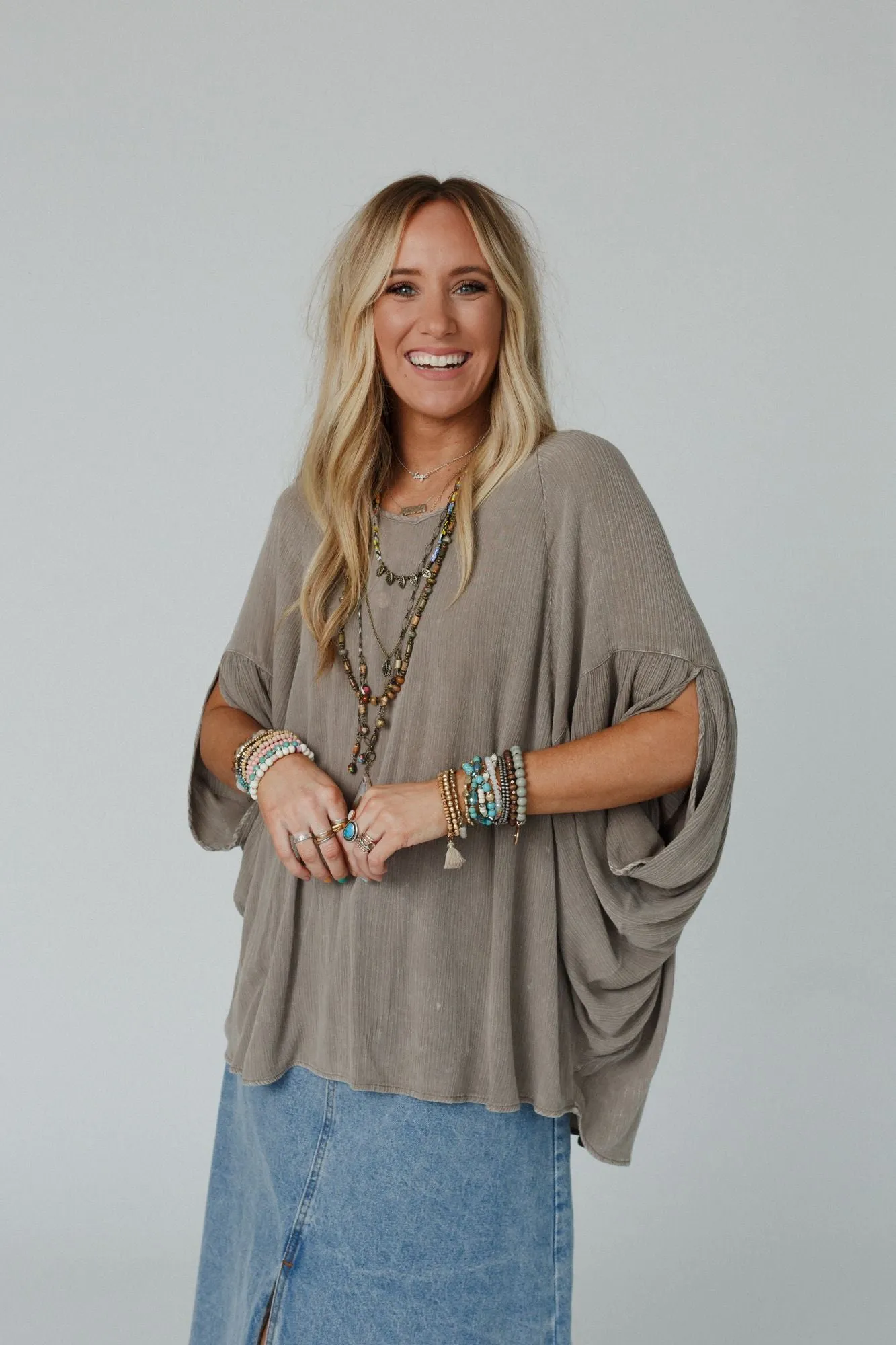 Journey Forward Dolman Top - Mocha