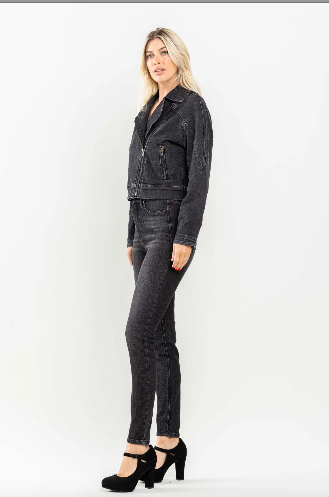 Judy Blue Tummy Control Black Wash Skinny Jeans