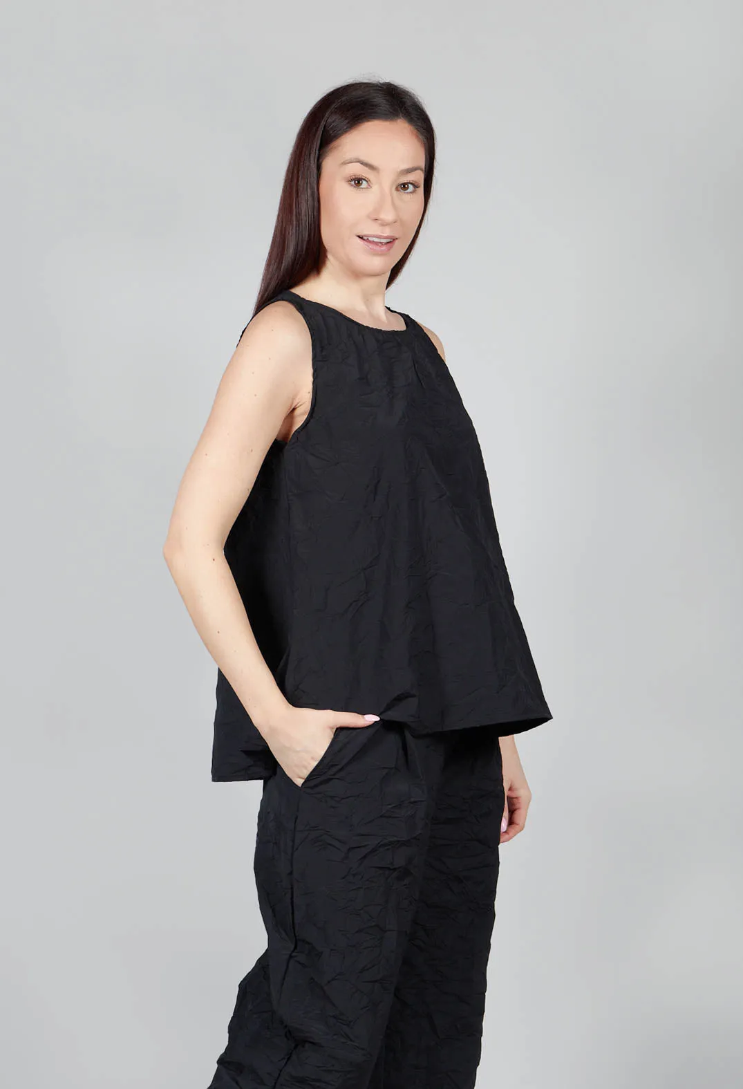 Lira G Top In Nero