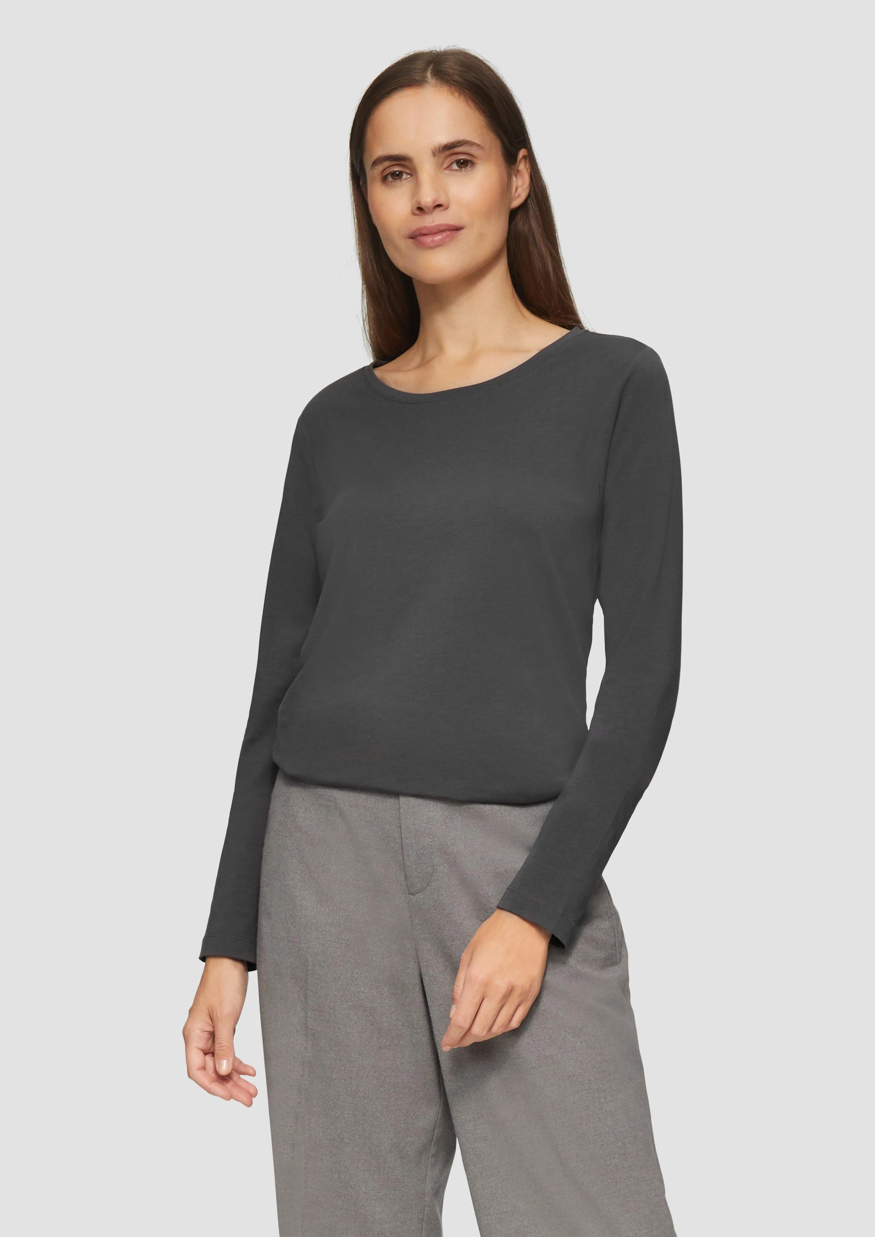 Long sleeve top in a slim fit