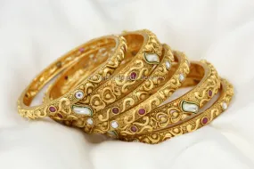 Matt Gold Kundan Bangle Set (2.6)