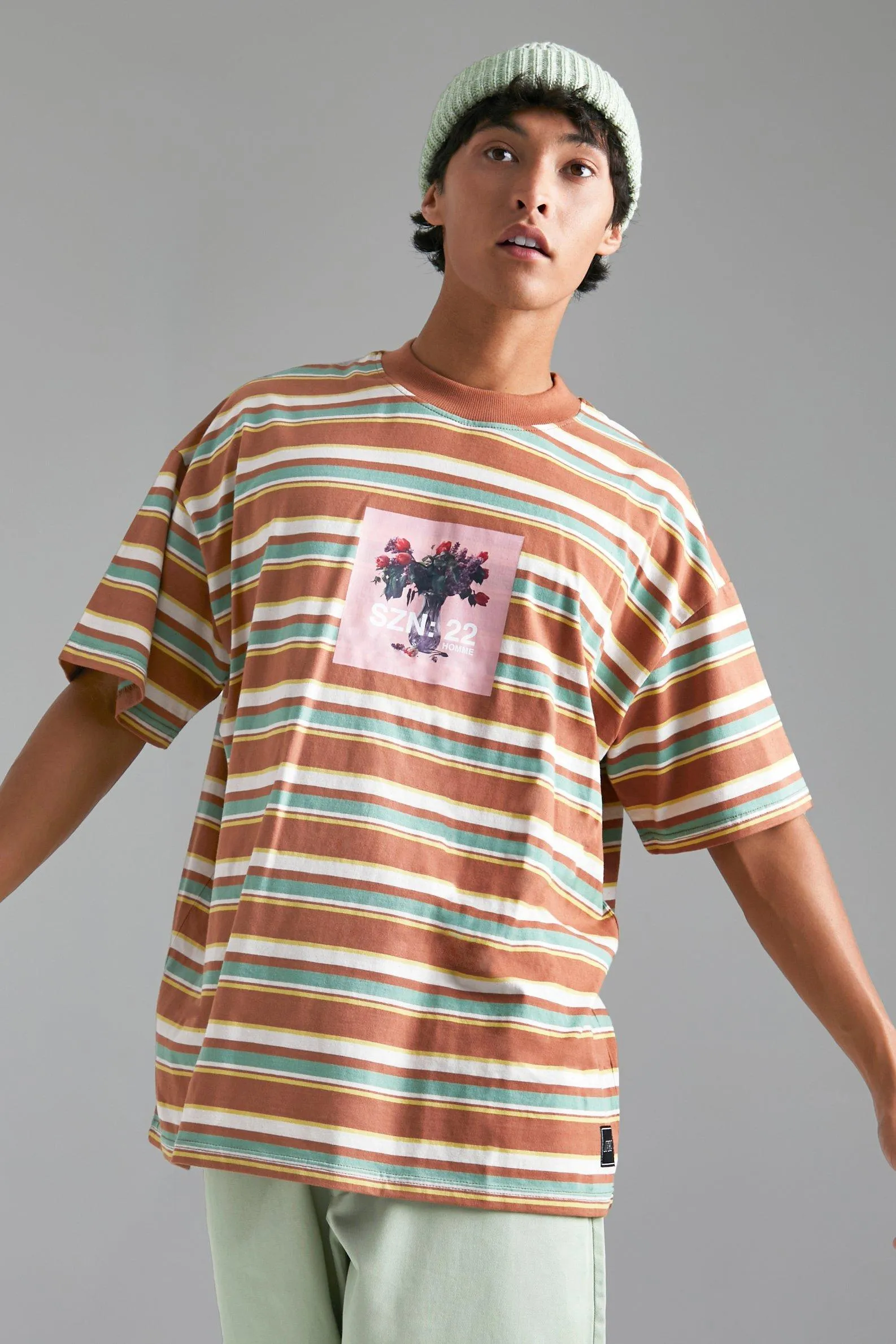 Oversized Graphic Stripe T-shirt