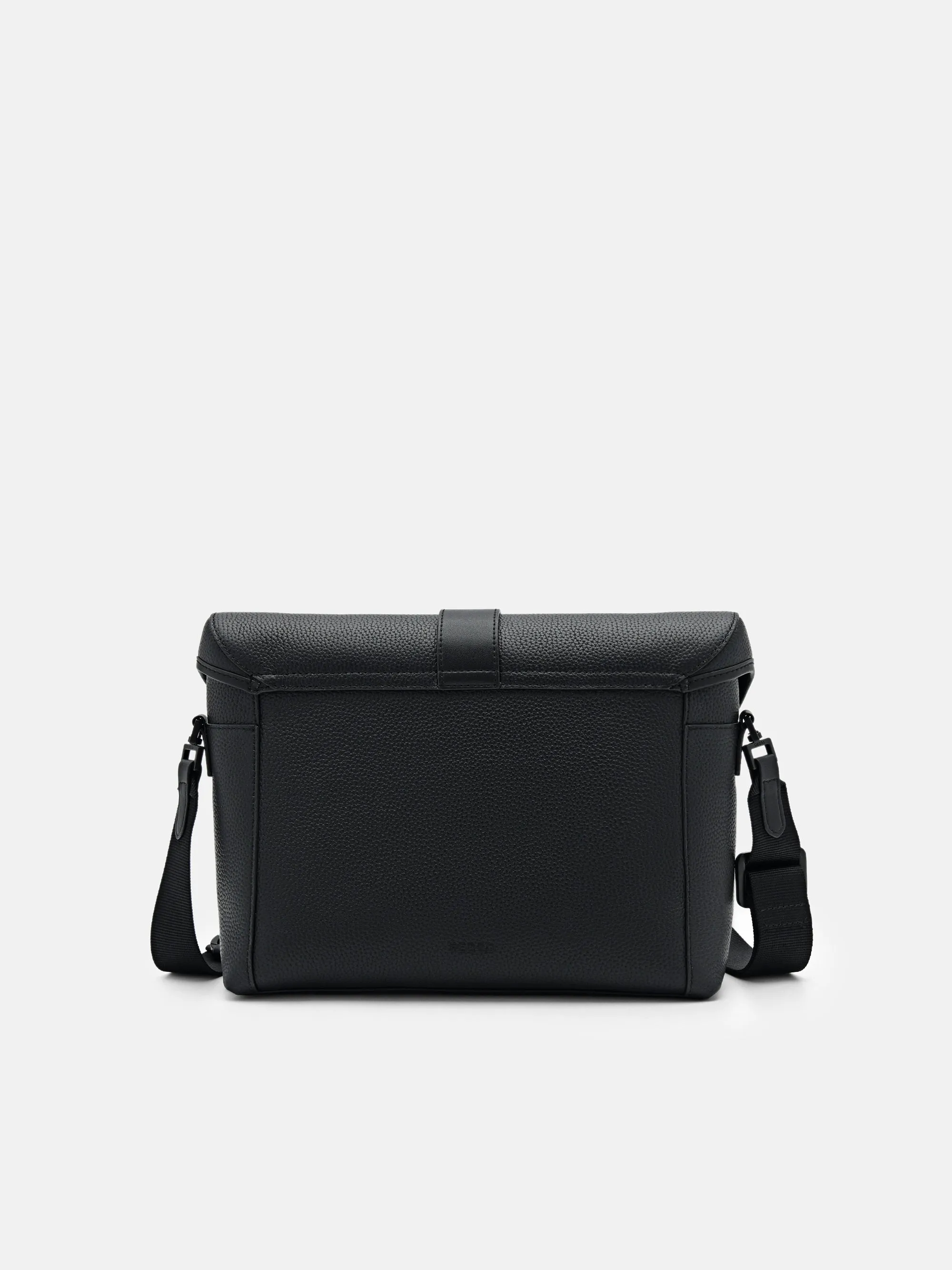 PEDRO Icon Leather Messenger Bag