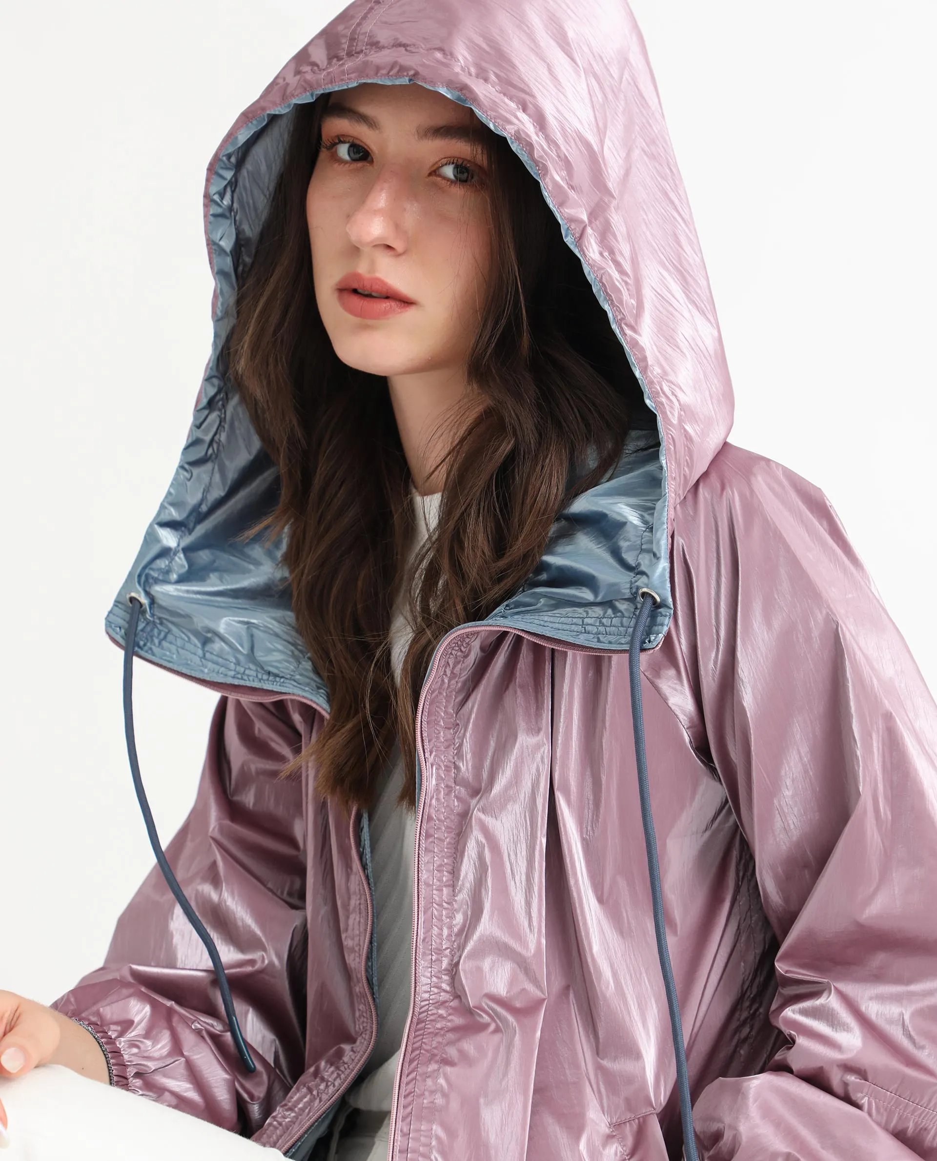 Rareism Women Erber Pink Polyester Fabric Full Sleeves Zip Closure Hooded Balloon Sleeve Regular Fit Plain Jacket