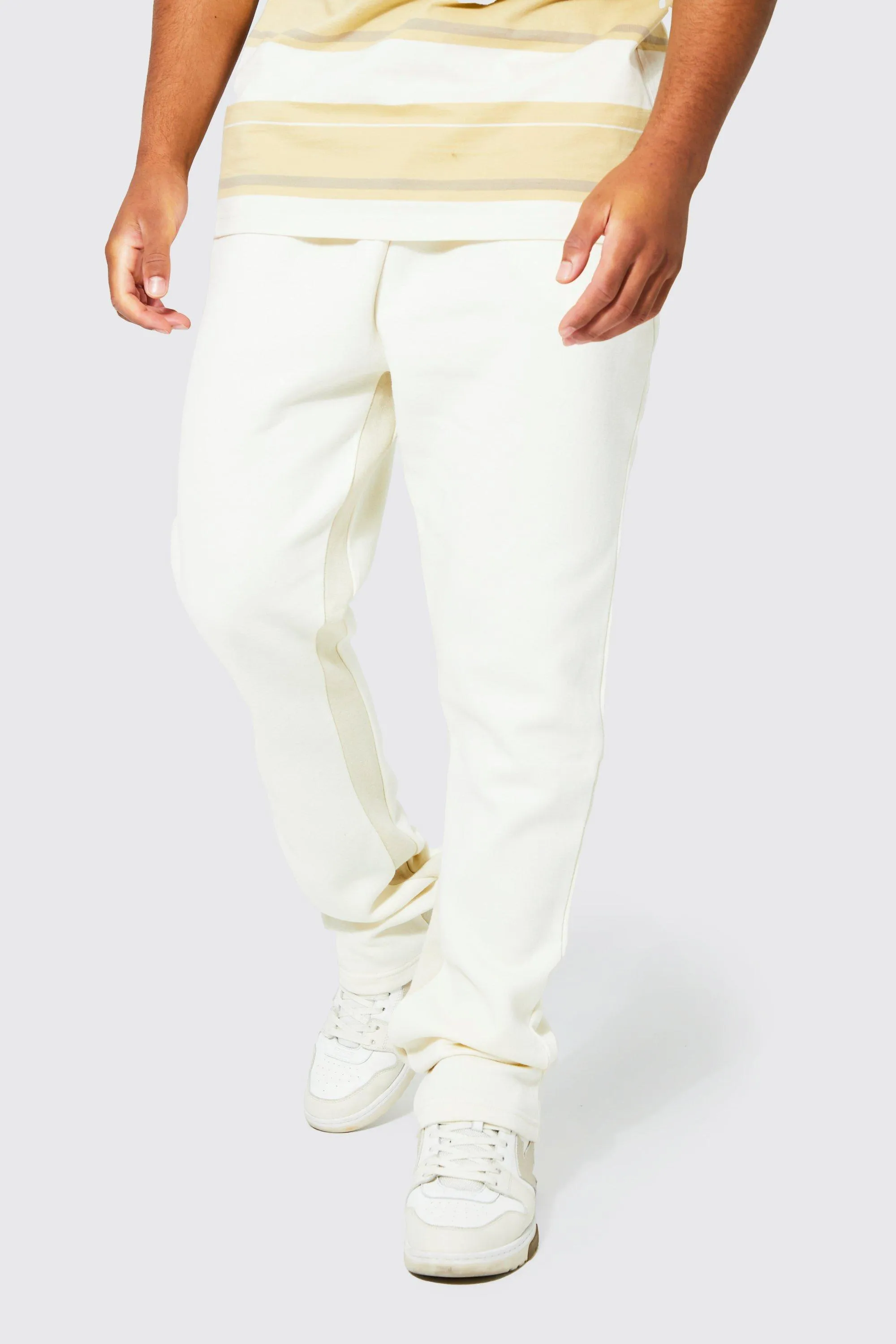 Tall Regular Fit Gusset Panel Jogger | boohooMAN UK