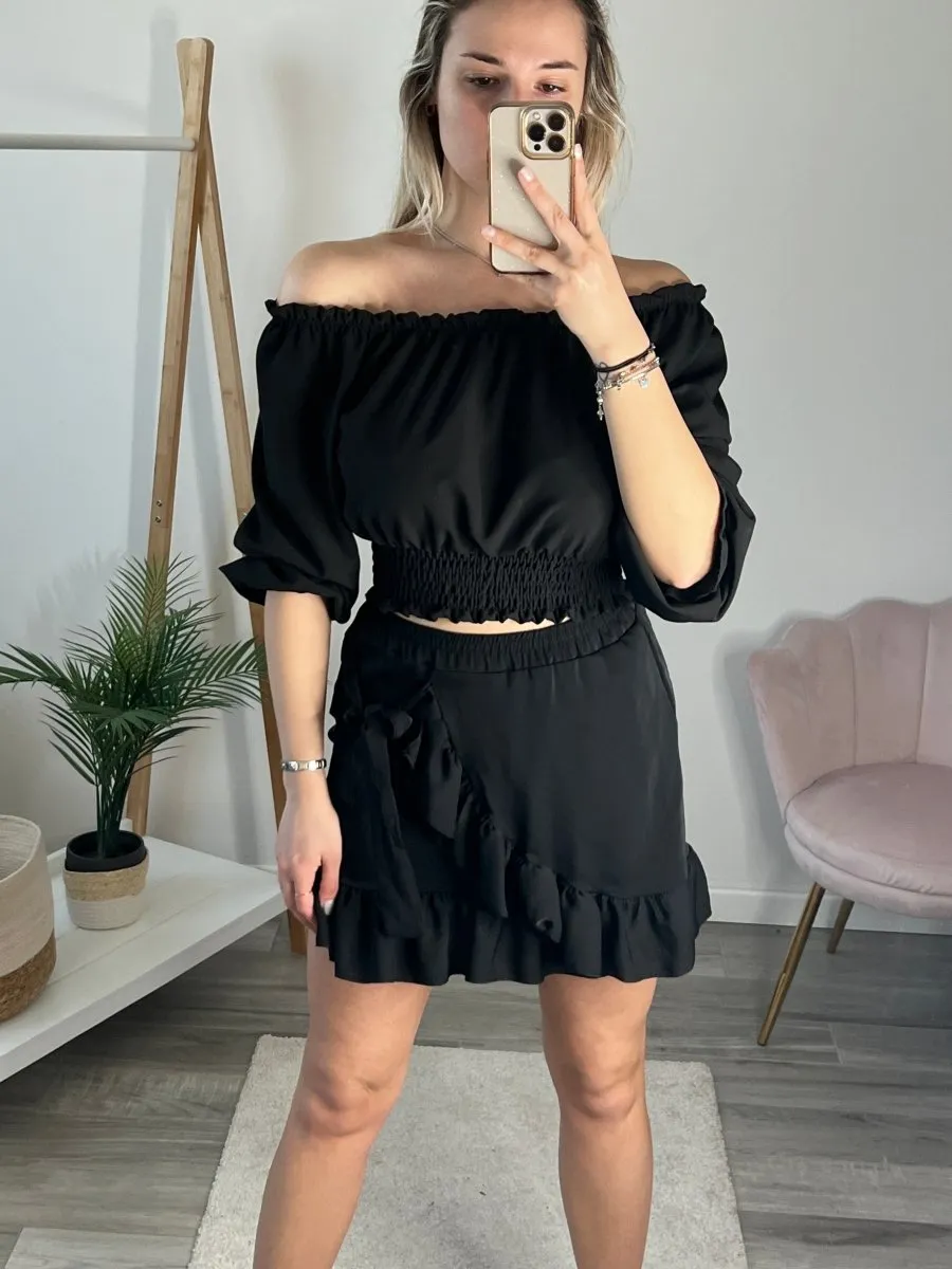 Top nero crop con elastico