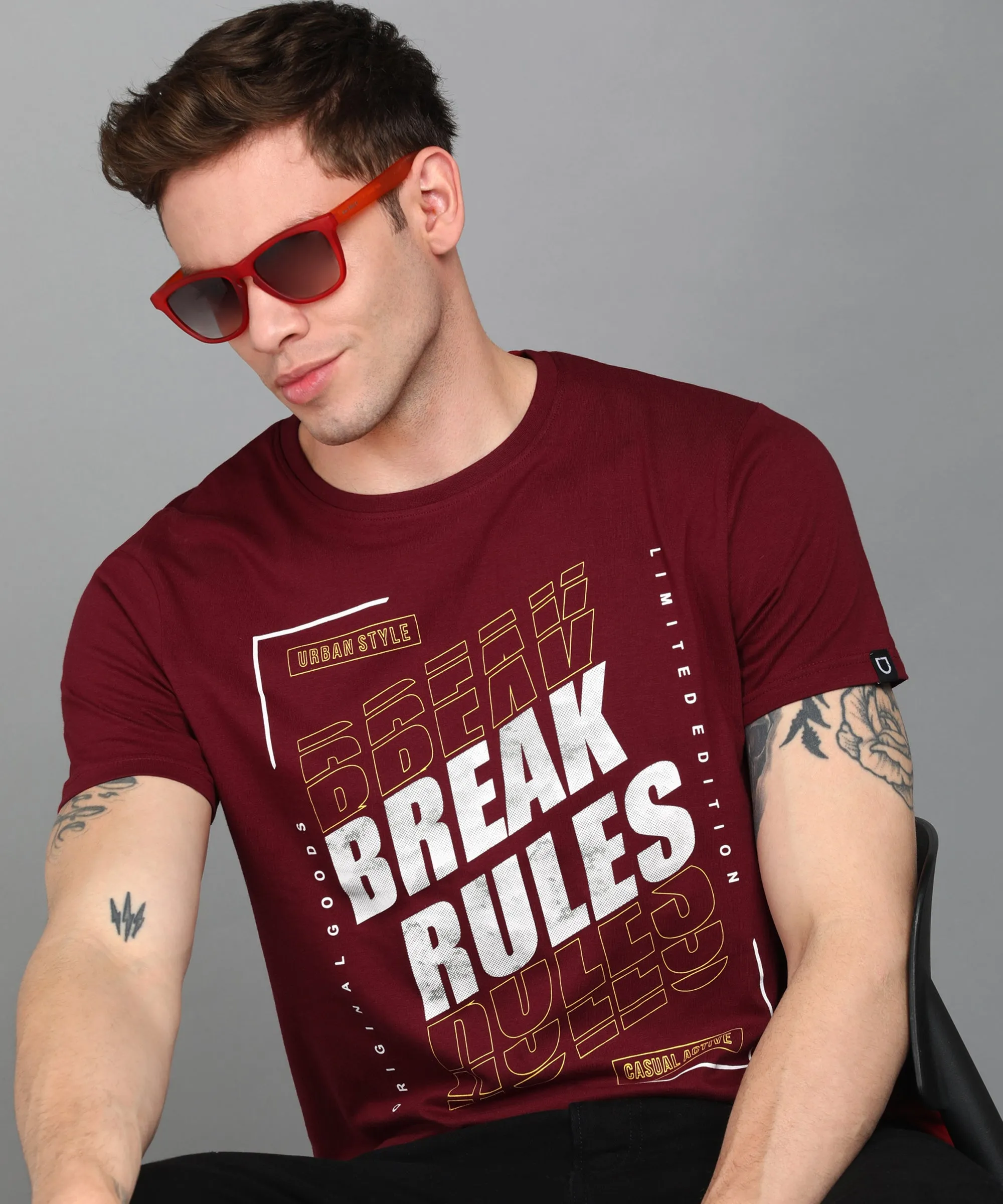 Urbano Fashion Men's Maroon Graphic Printed Round Neck Half Sleeve Slim Fit Cotton T-Shirt