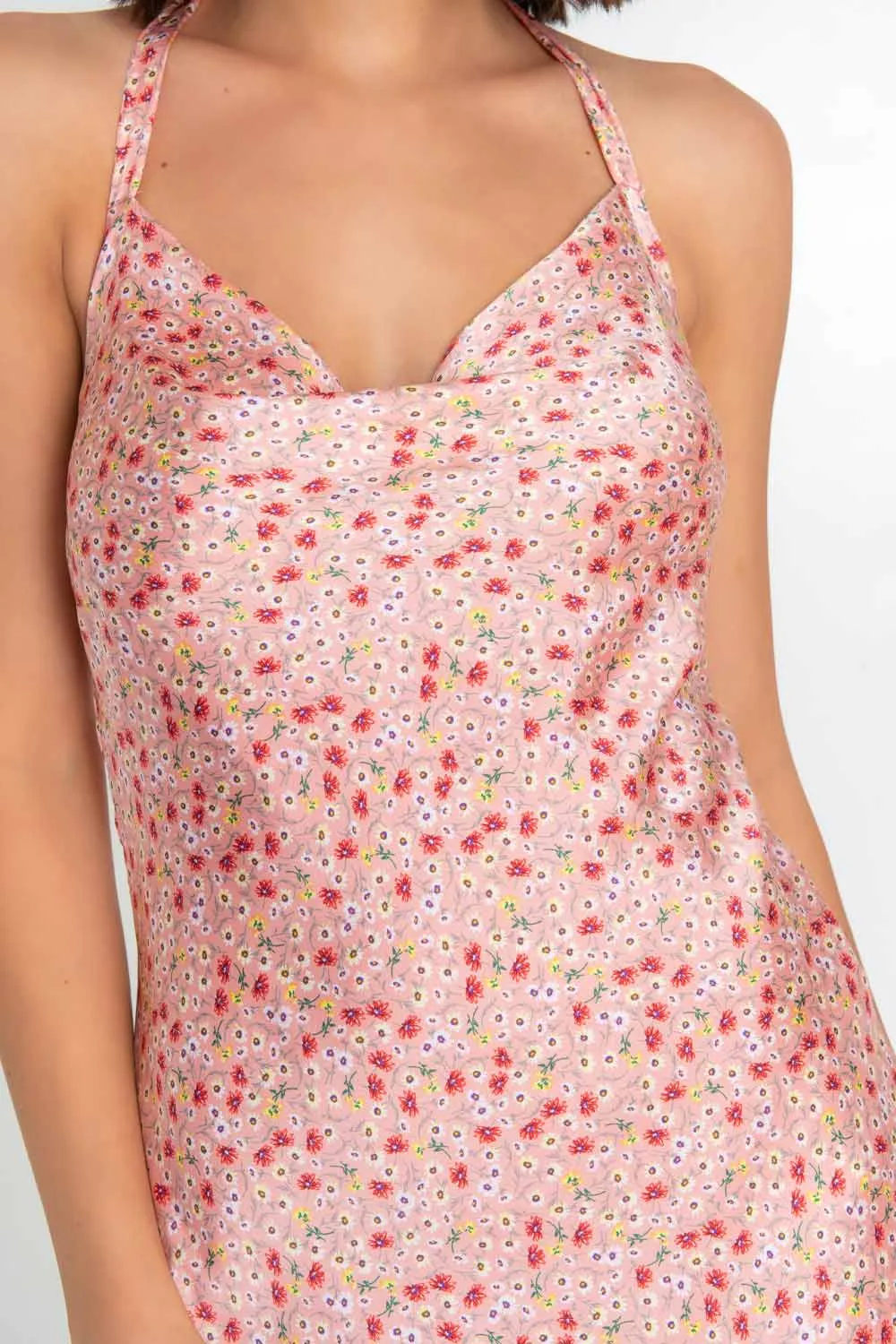 Vestido corto satinado floral halter con lazo
